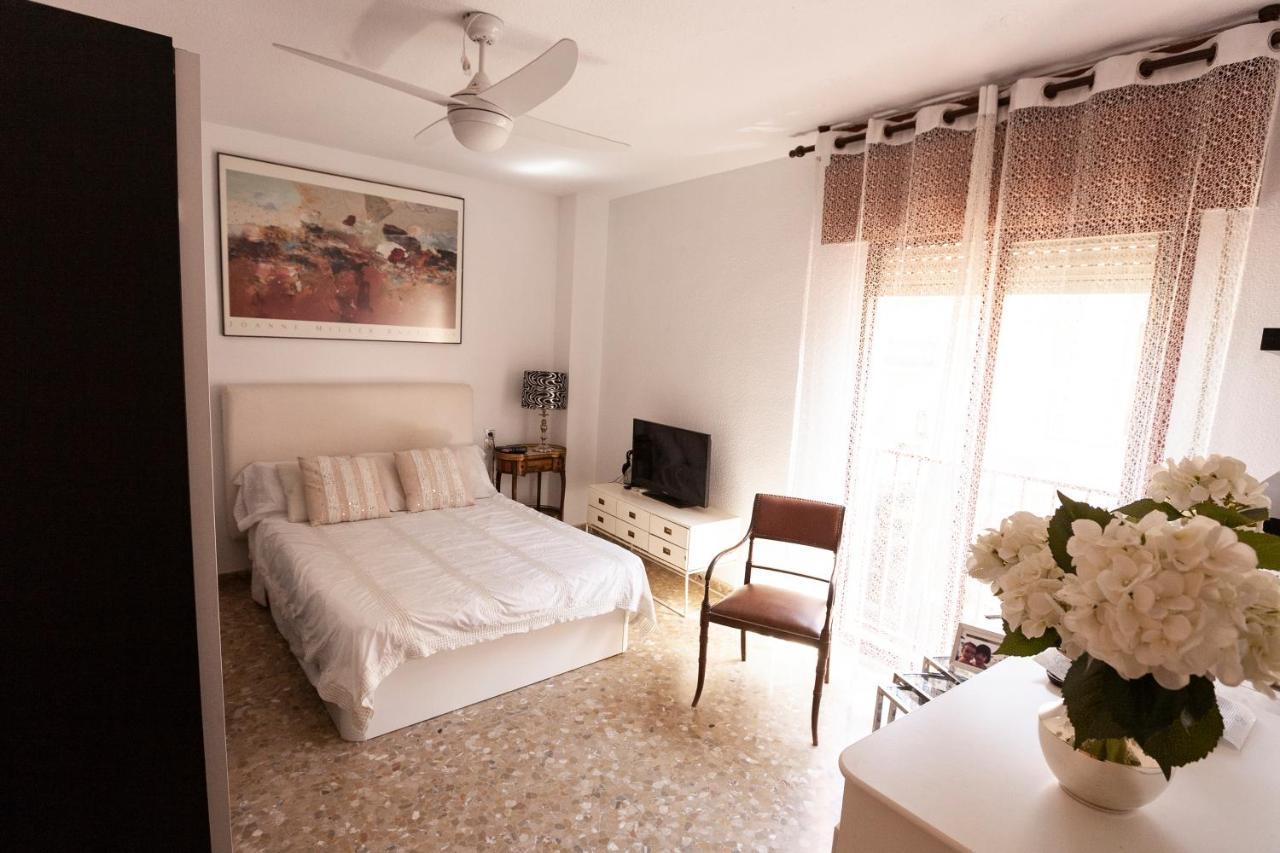 Lola.- Habitacion De Matrimonio, Con Bano Privado 그라나다 외부 사진